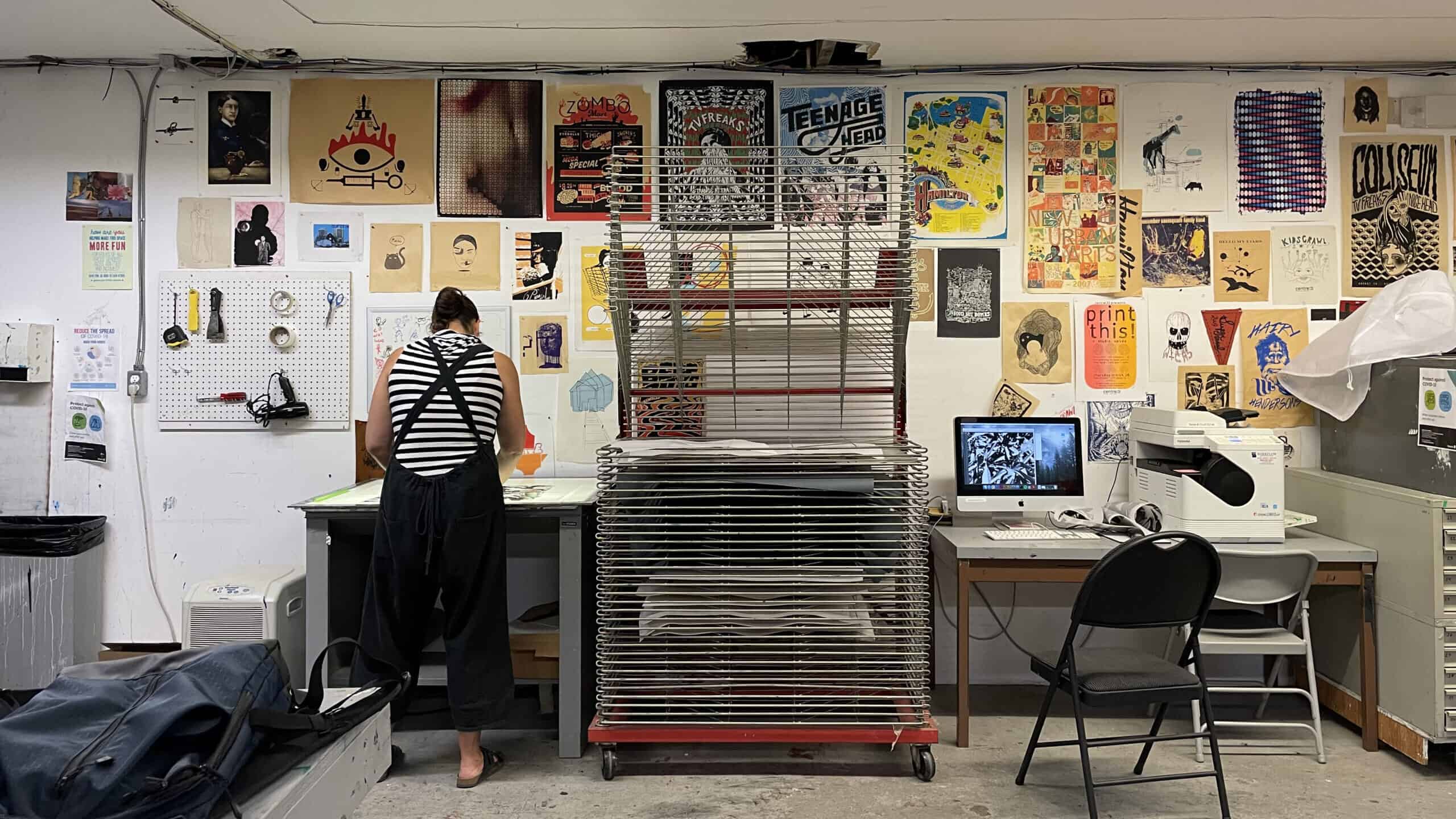 An artist working in the studio at Centre[4]Arts.